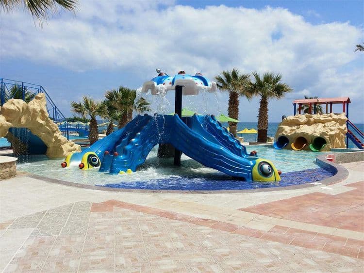 Eri Beach & Village
