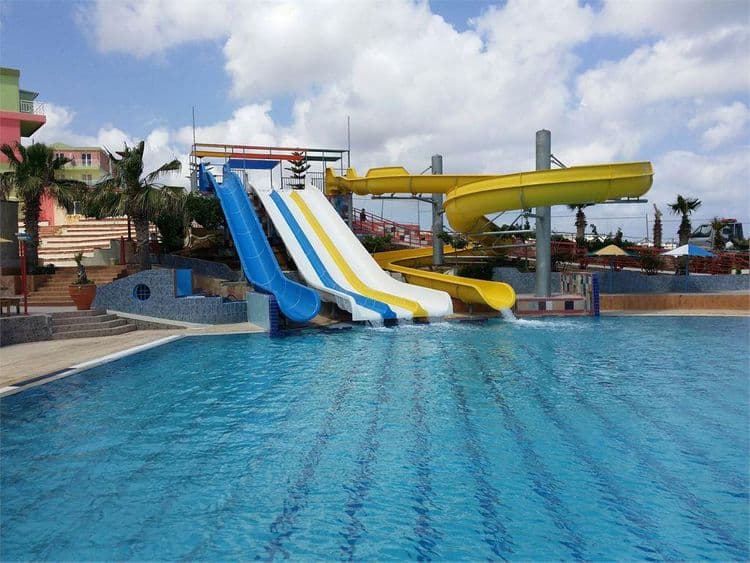 Eri Beach & Village
