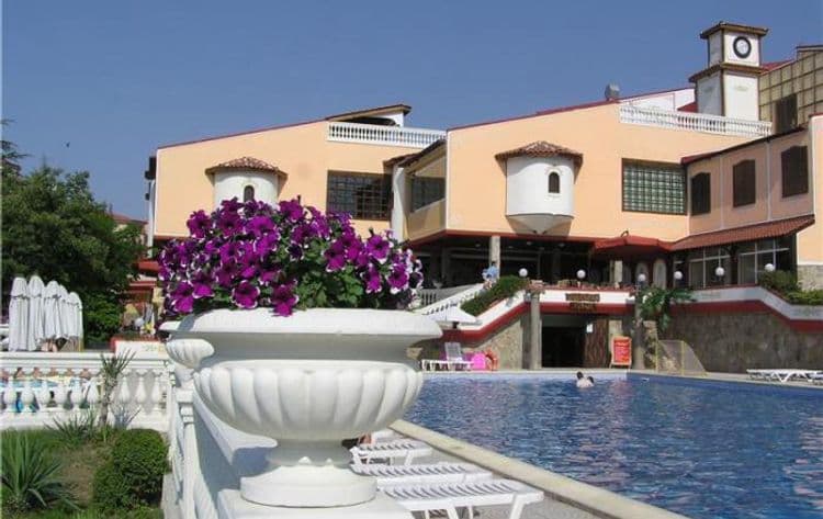 Elenite Villas