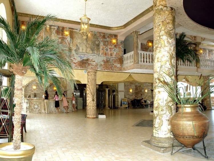 Royal Park Hotel