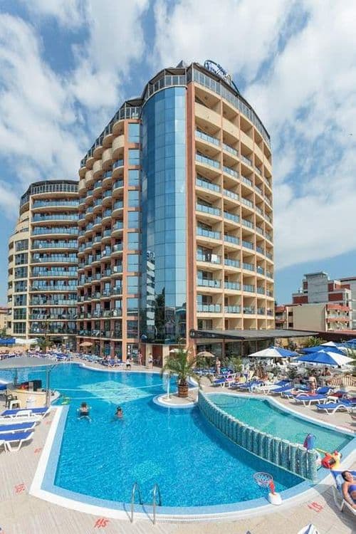 Smartline Meridian Hotel