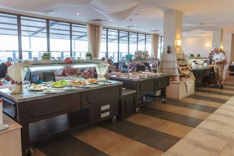 Smartline Meridian Hotel