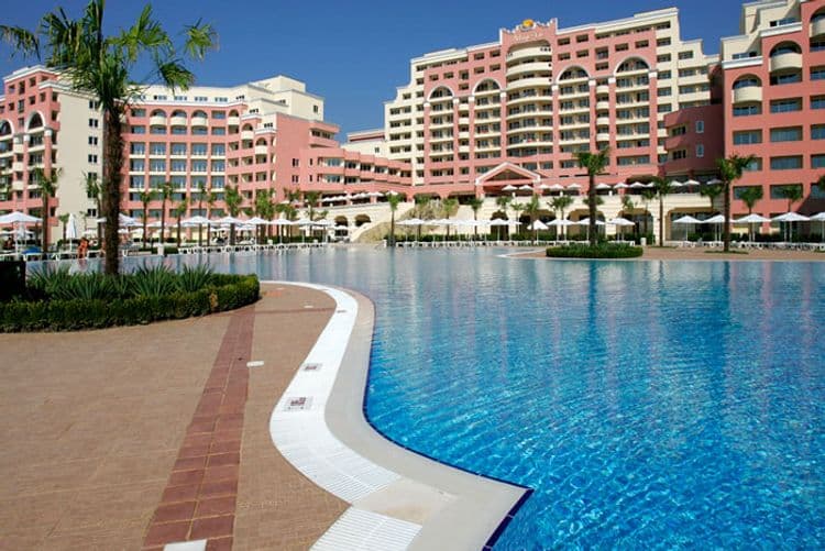 DIT Majestic Beach Resort