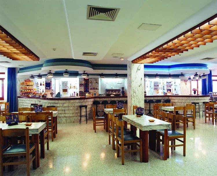 Clipper Hotel