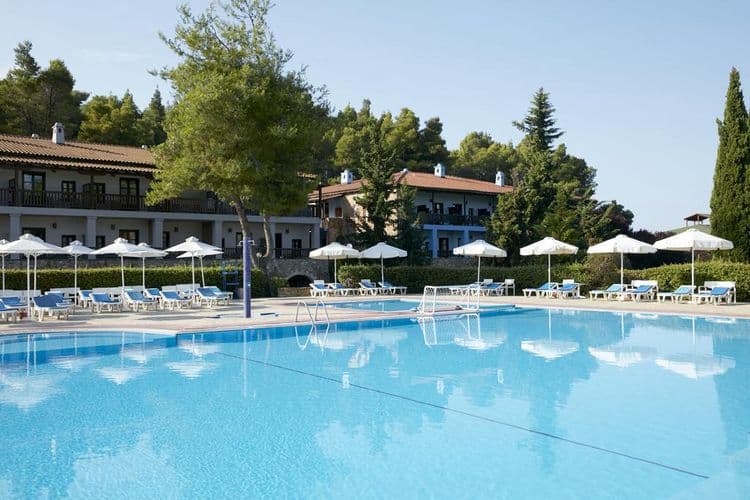 Simantro Beach Hotel