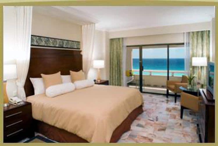 Omni Cancun Hotel and Villas