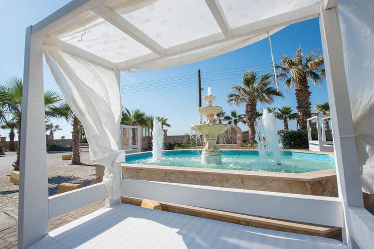 Stella Village Hotel & Bungalows