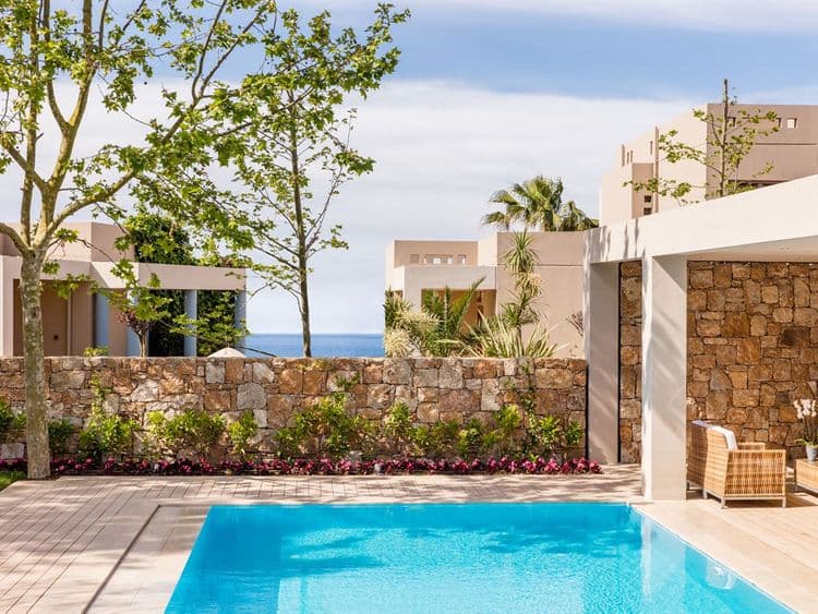 Sani Asterias Suites