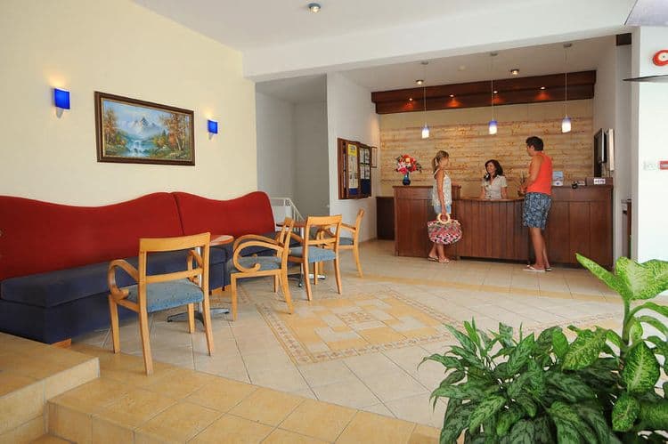 Petrosana Hotel Apartments