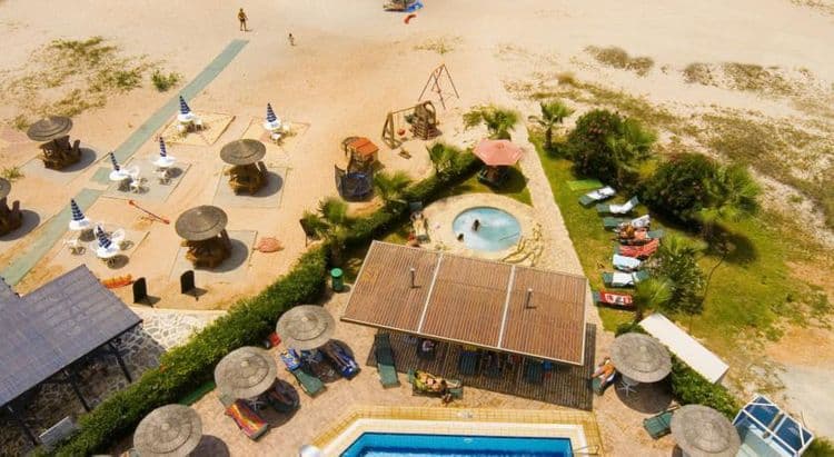 Tasia Maris Sands