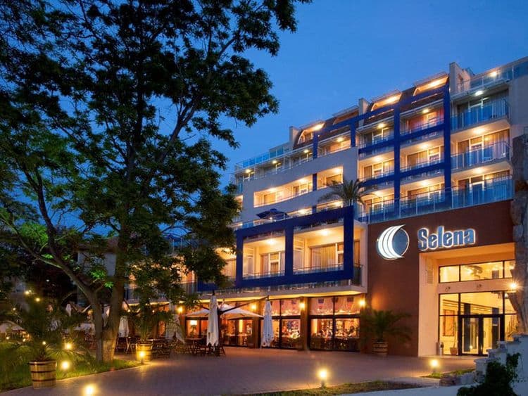Selena Hotel