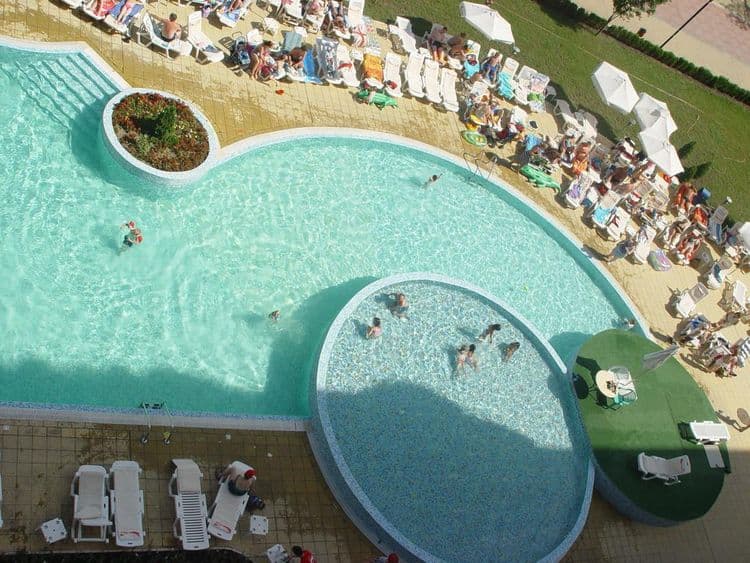 Globus Hotel