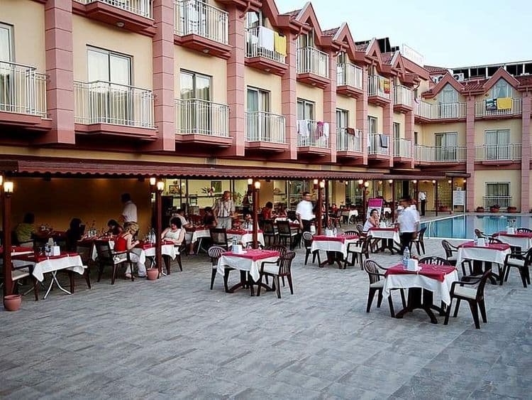 Grand Melis Hotel
