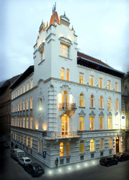Parlament Hotel