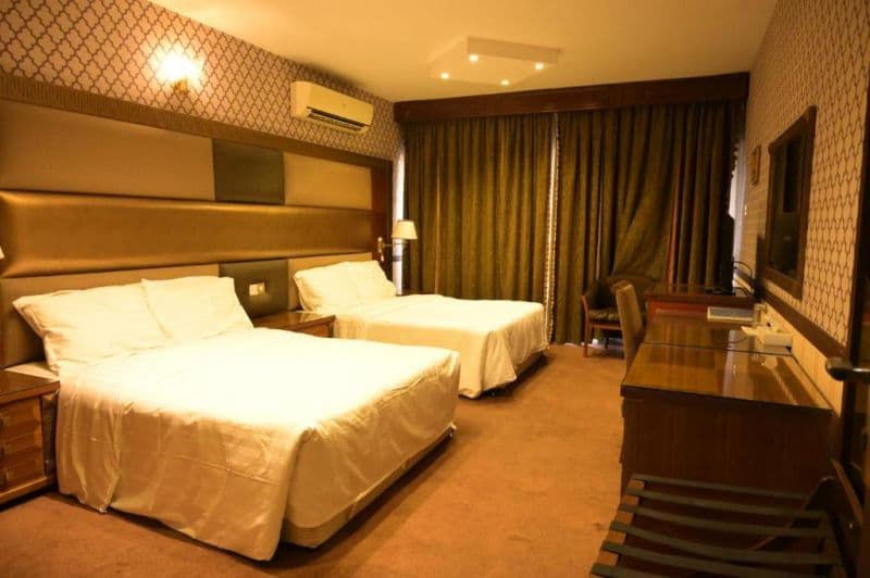 Dubai Palm Hotel