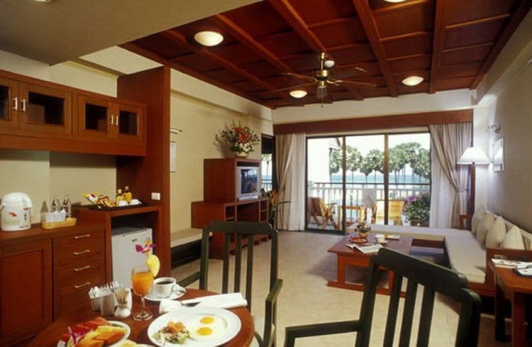 Karon Princess Hotel