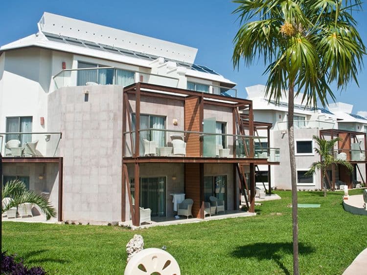 Sandos Caracol Eco Experience Resort