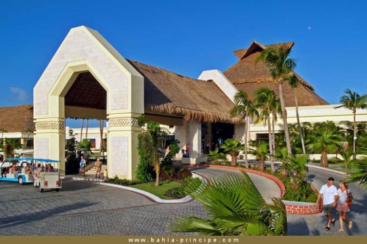 Luxury Bahia Principe Akumal
