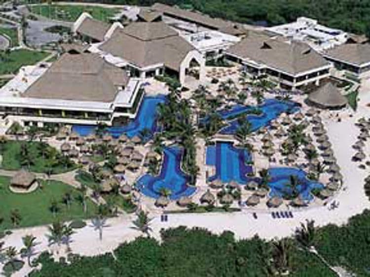Luxury Bahia Principe Akumal