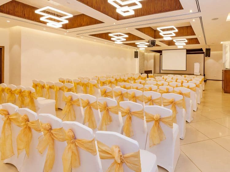 Flora Grand Hotel