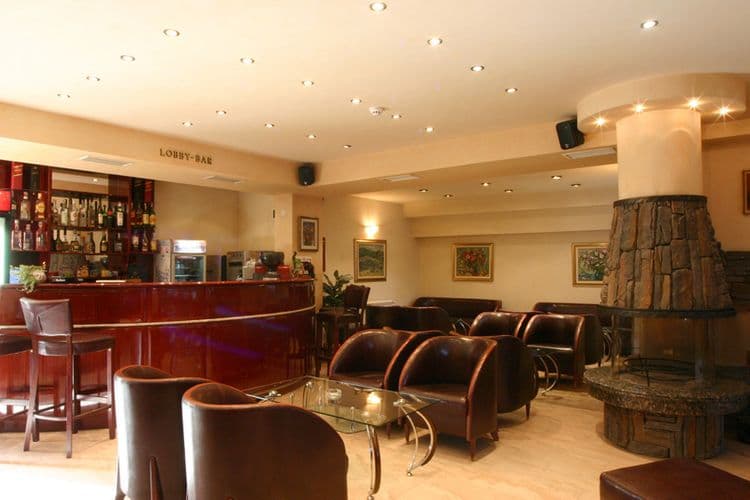 Martin Club Hotel