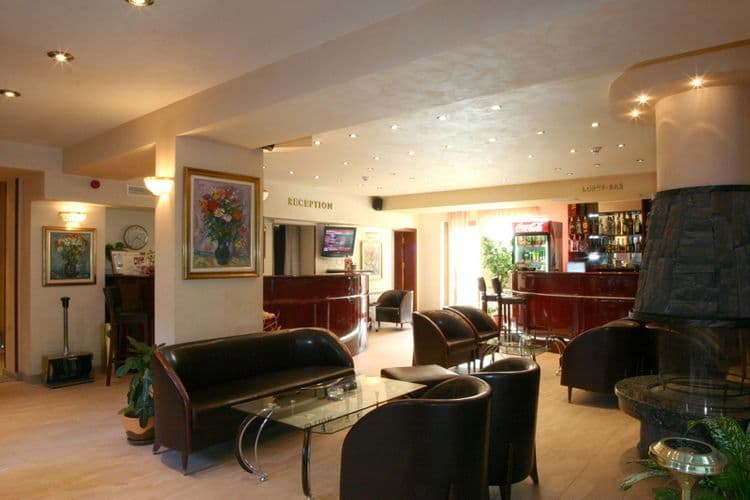 Martin Club Hotel