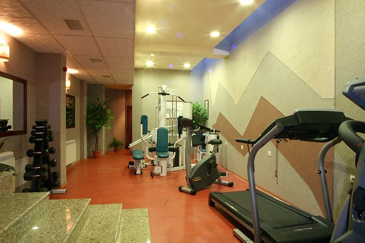 Martin Club Hotel