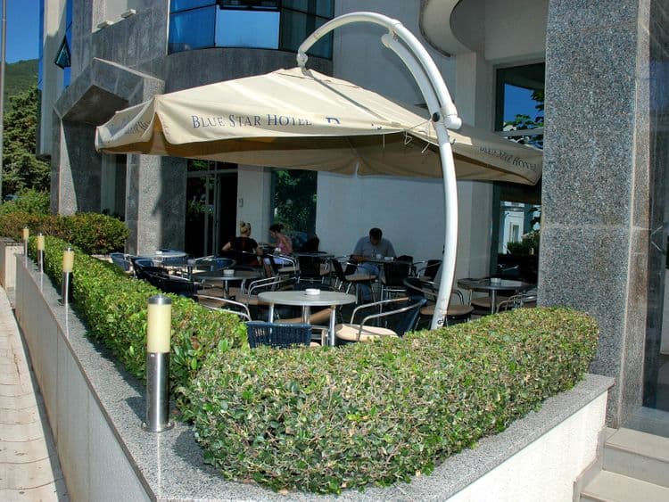 Blue Star Hotel