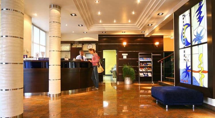 Blue Star Hotel