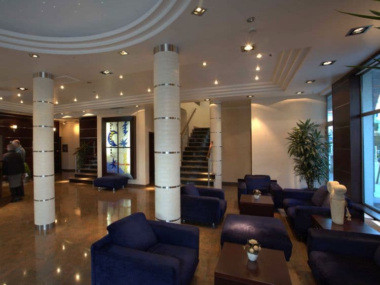 Blue Star Hotel