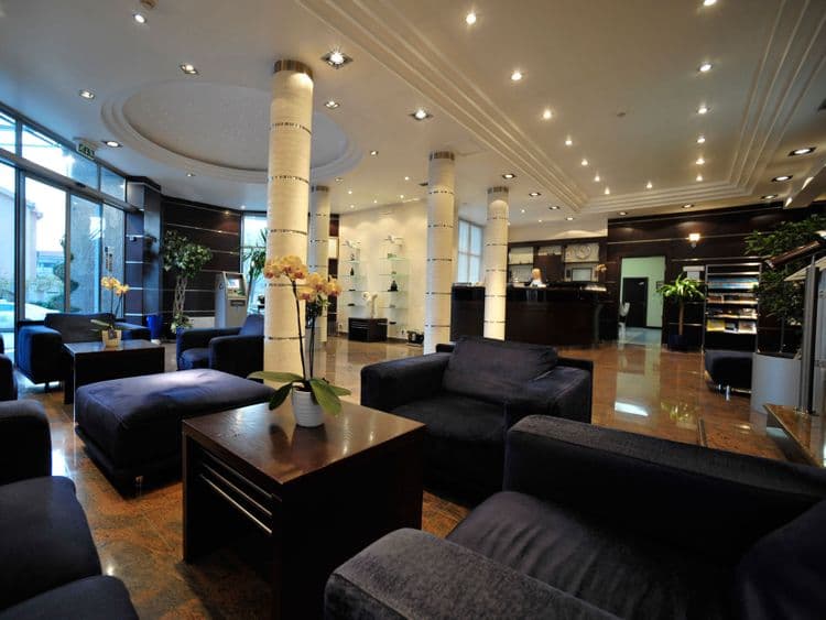 Blue Star Hotel