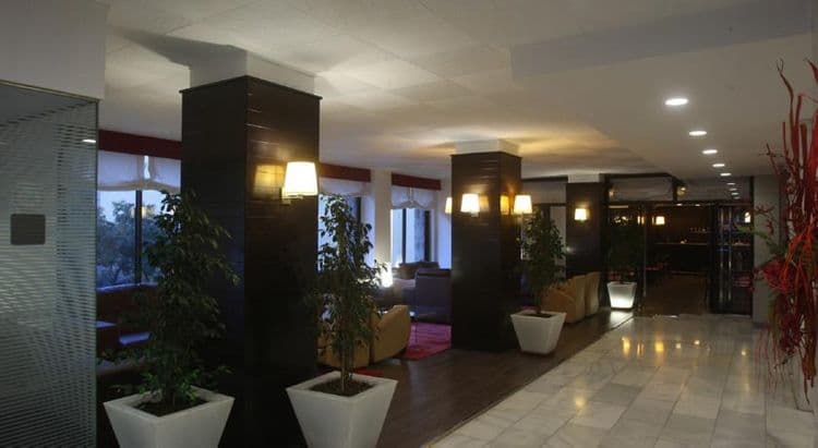 Kyriad Andorra Comtes d'Urgell Hotel