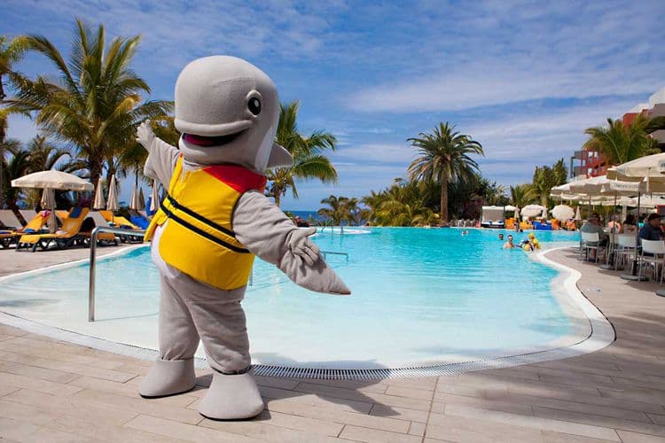Adrian Hoteles Roca Nivaria Gran