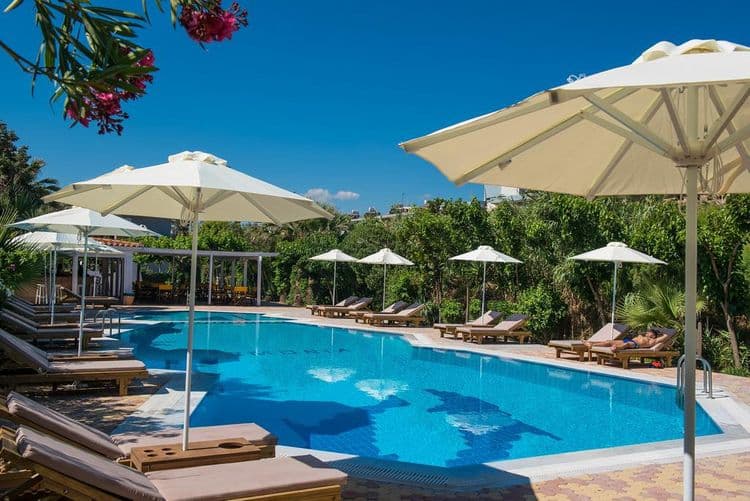Enorme Armonia Beach
