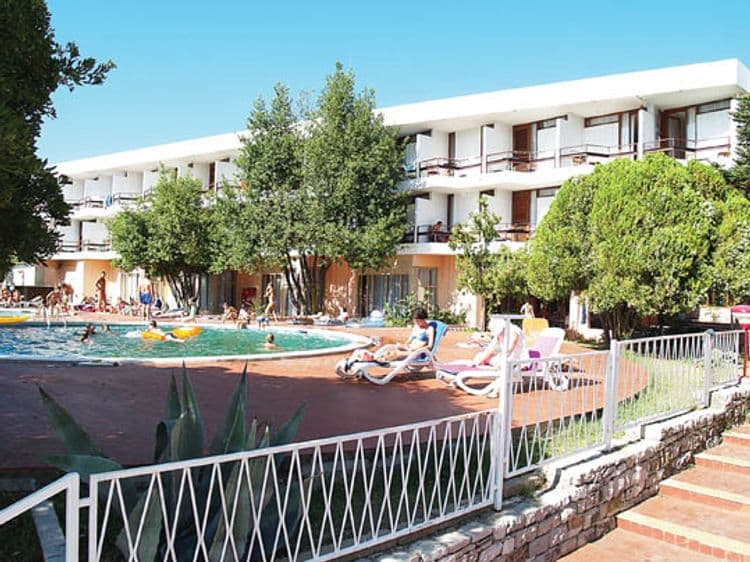 Kamelija Hotel