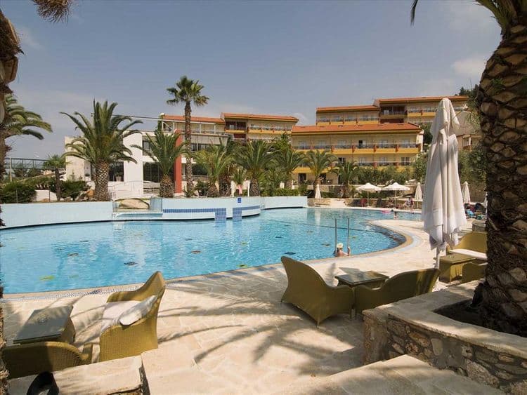 Lagomandra Hotel & Spa