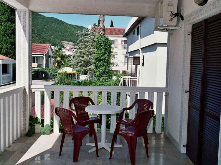 Dimic Villa