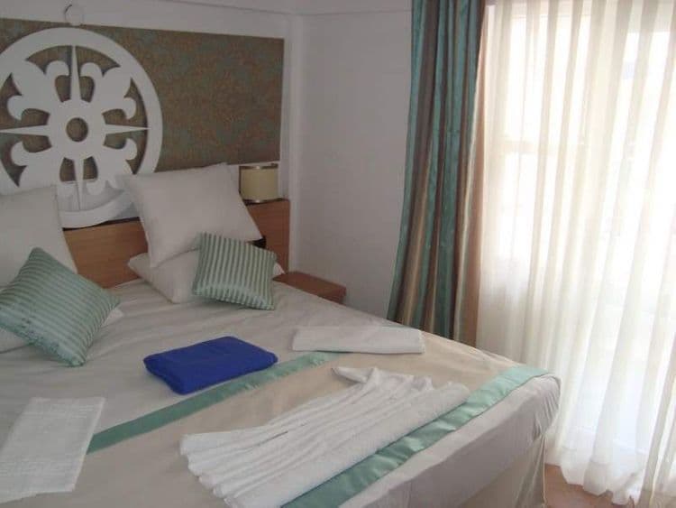 Side Iona Hotel