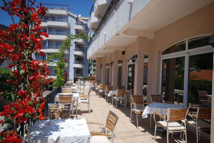 Magnolija Hotel