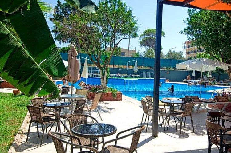 Esdem Garden Hotel