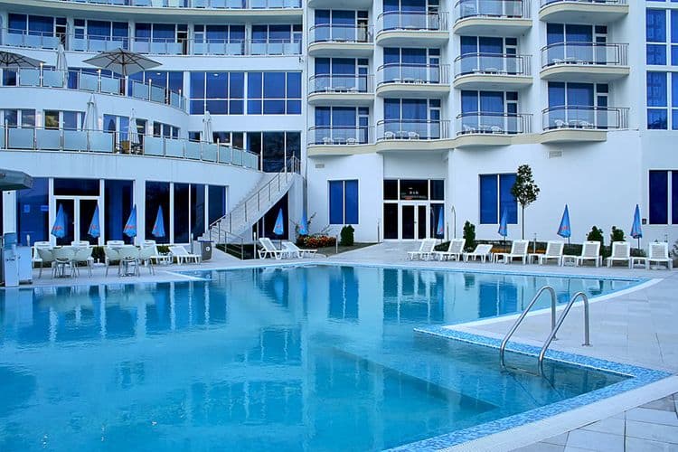 Aqua Azur Hotel