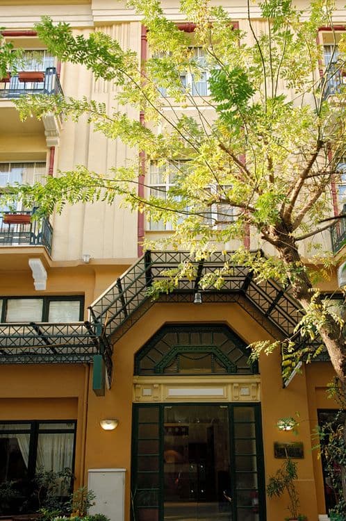 Kinissi Palace