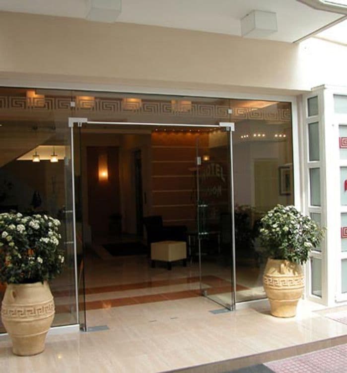 Ilion Hotel