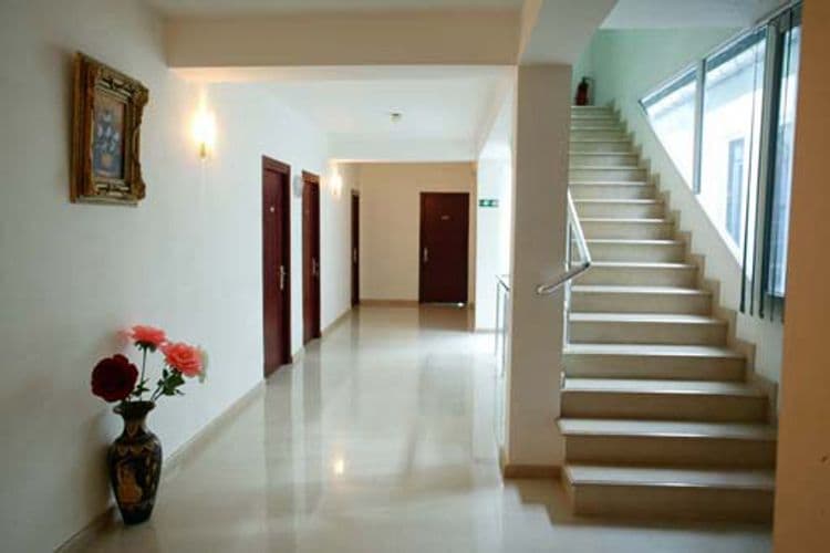 Alik Hotel