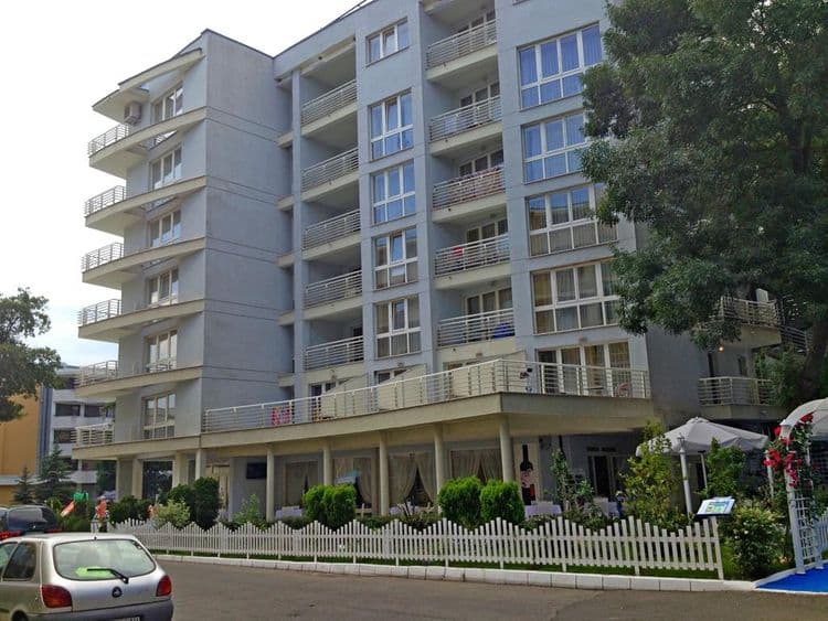 Kalofer Hotel