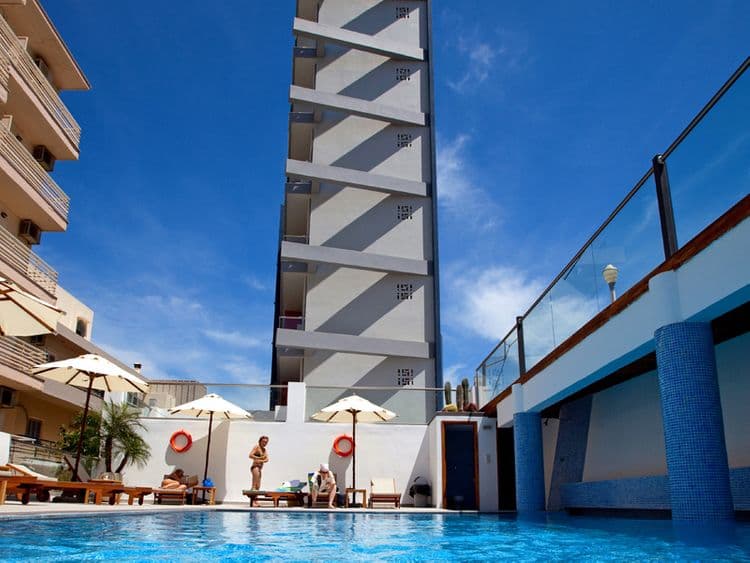Semiramis City Hotel