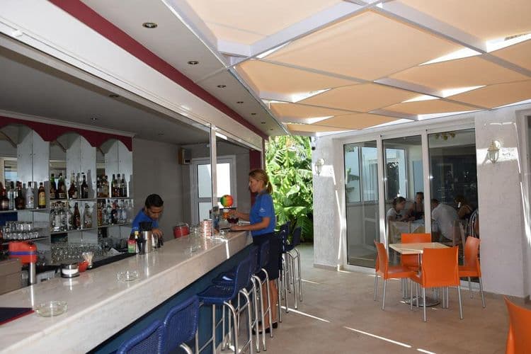 Myrtis Hotel