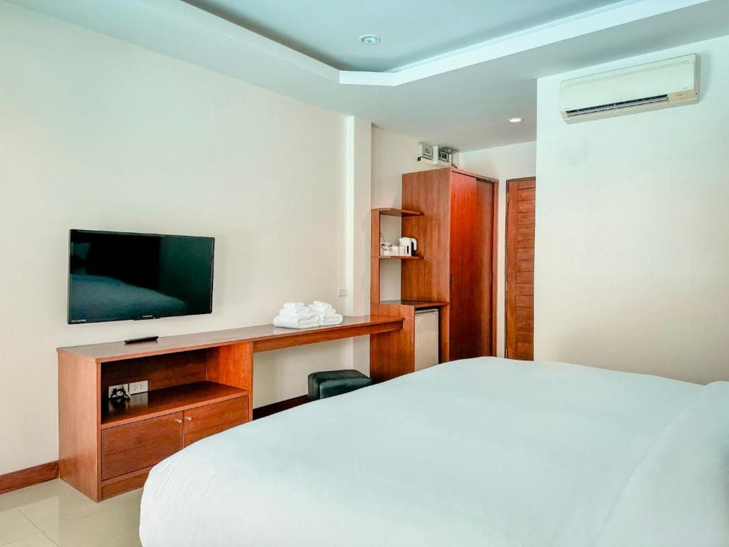 Xaya Pool Access Resort