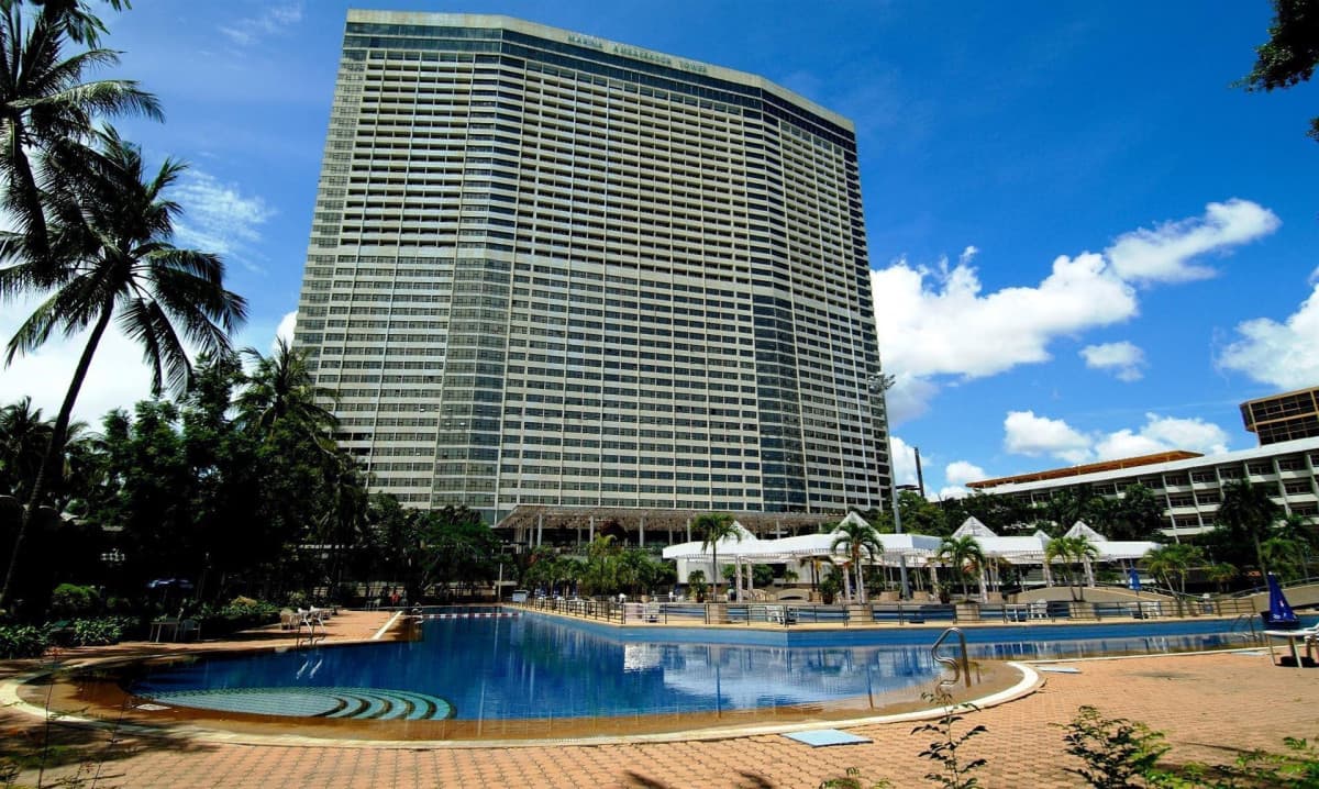Ambassador Marina Tower Wing
