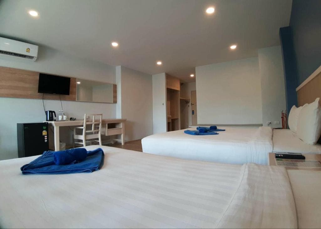 Karon Living Room
